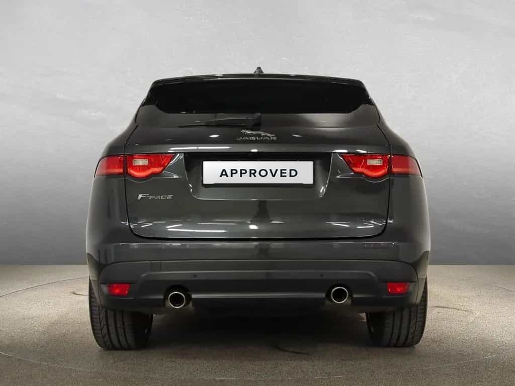 Jaguar F-Pace 30d Portfolio ACC AHK PANORAMA DAB 22 09/2019-photo-4