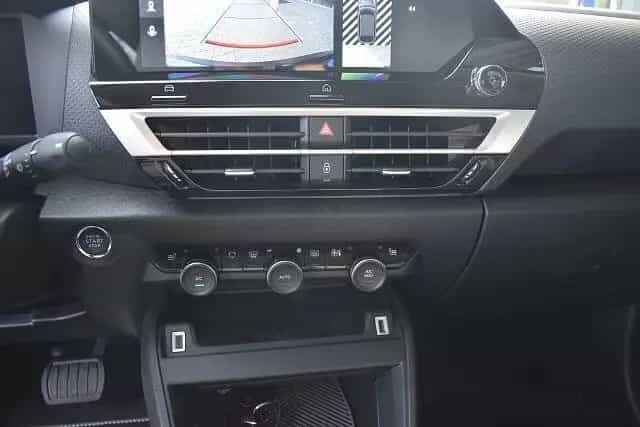 Citroën C4 Hybrid 145 Doppelkupplung 6-Gang MAX Winter-P 07/2025-photo-10
