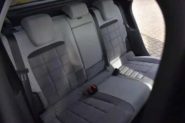 Citroën C4 Hybrid 145 Doppelkupplung 6-Gang MAX Winter-P 07/2025-photo-13