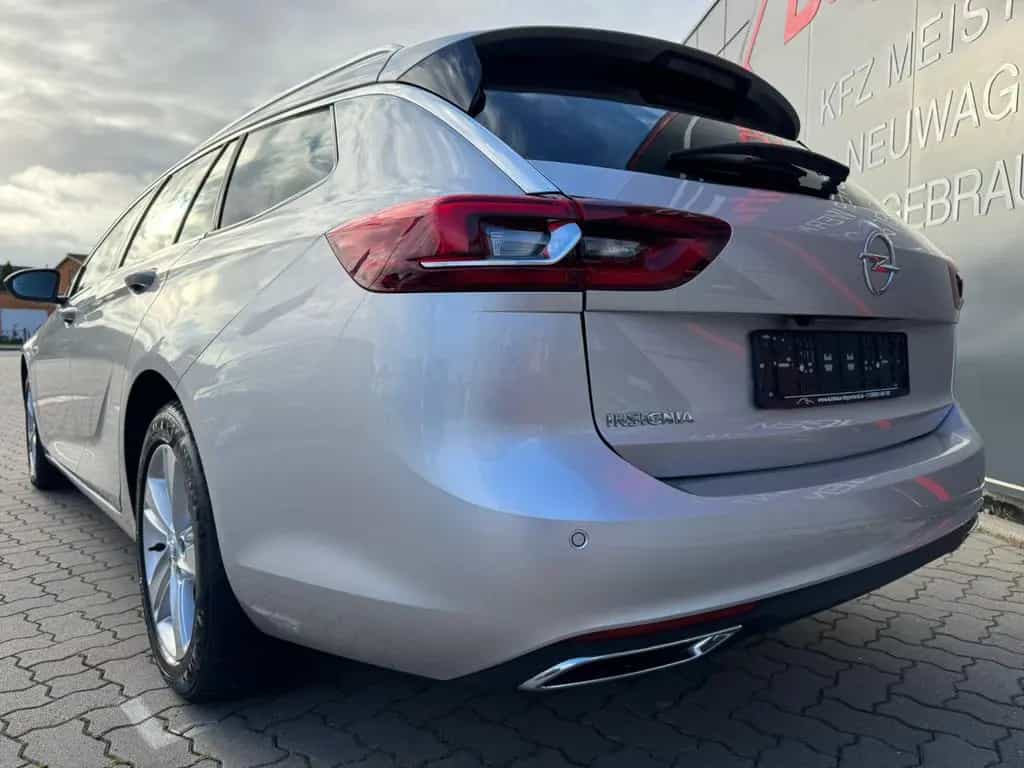 Opel Insignia B Sports Tourer Business LED Kamera APP 05/2022-photo-10