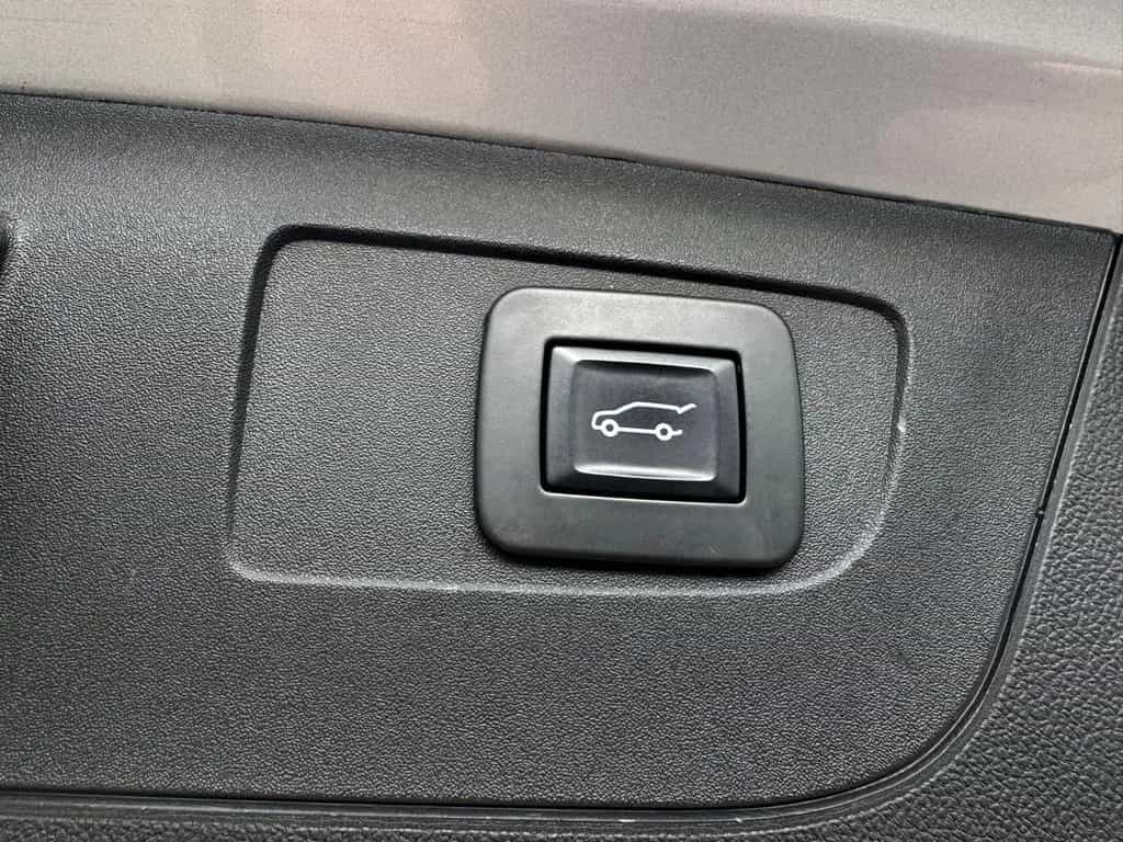 Opel Insignia B Sports Tourer Business LED Kamera APP 05/2022-photo-12