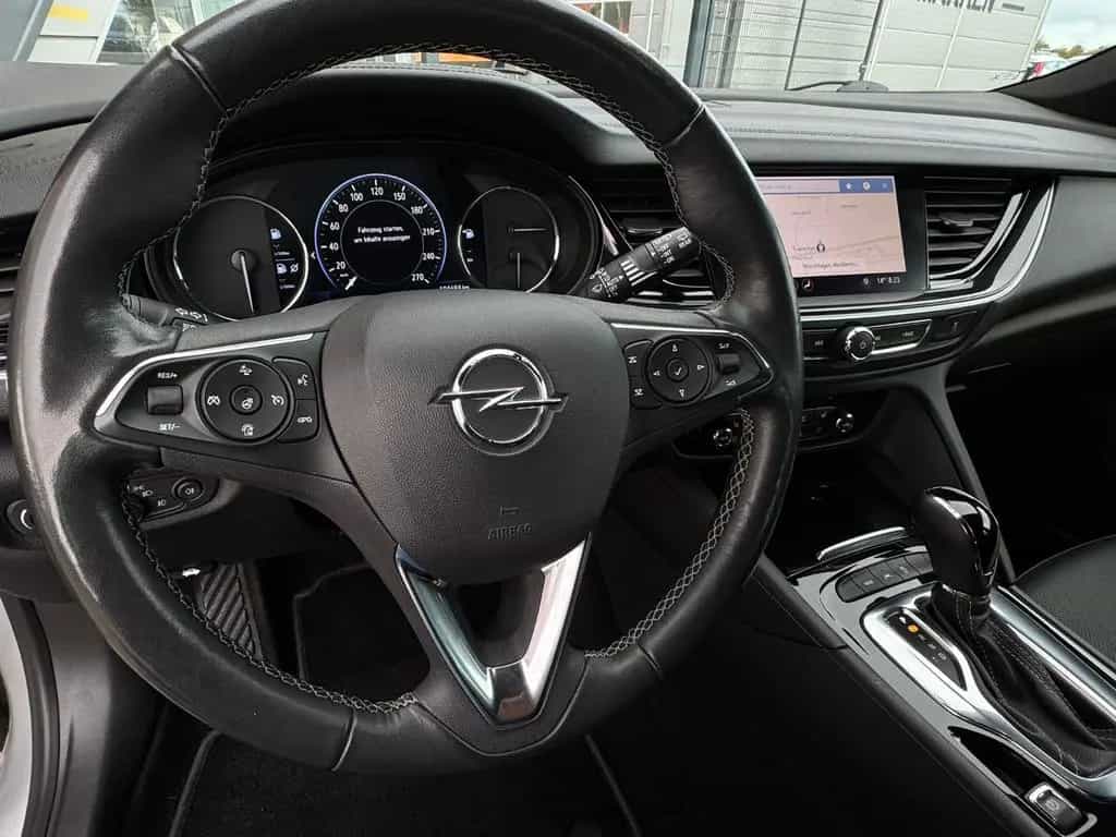 Opel Insignia B Sports Tourer Business LED Kamera APP 05/2022-photo-9