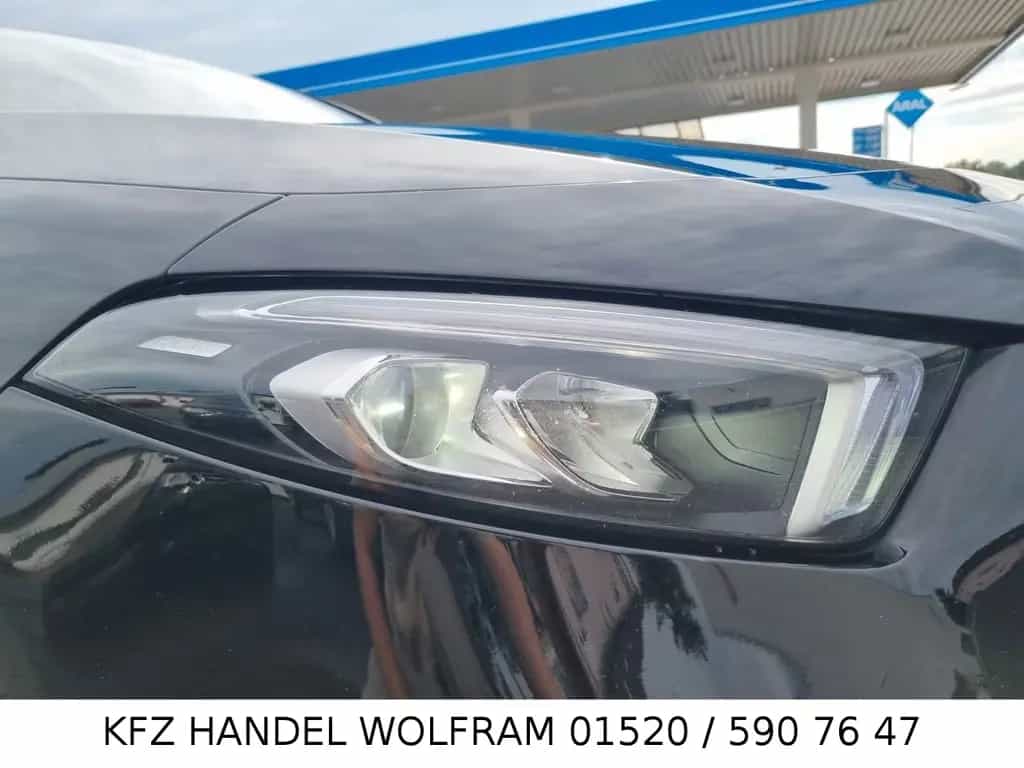 Mercedes-Benz A 35 AMG A35 AMG 4Matic, 19 Zoll, LED, Burmester, EZ 2020 01/2020-photo-26