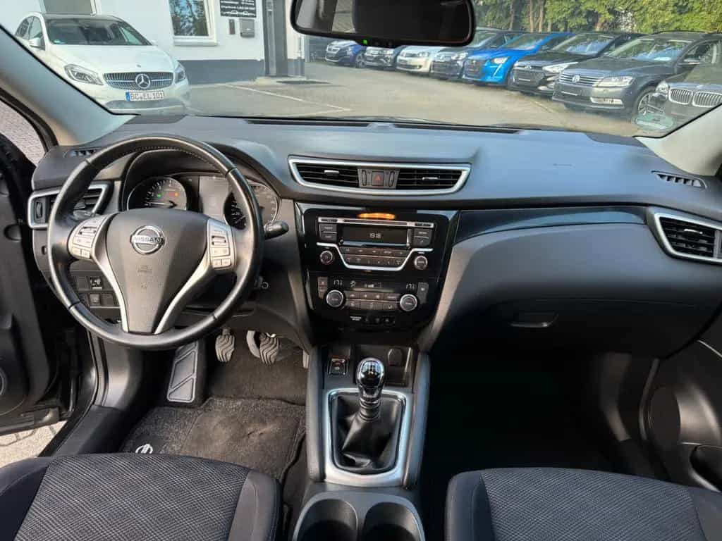 Nissan Qashqai Acenta 1 Hand 04/2017-photo-11