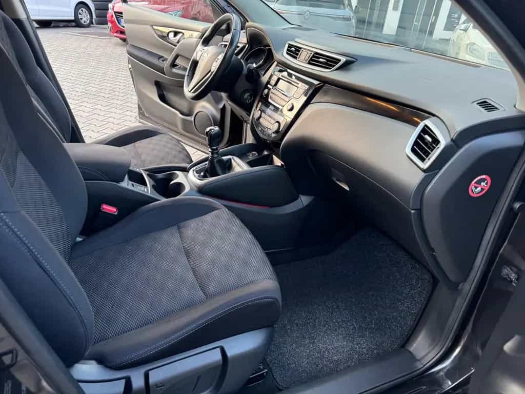 Nissan Qashqai Acenta 1 Hand 04/2017-photo-12