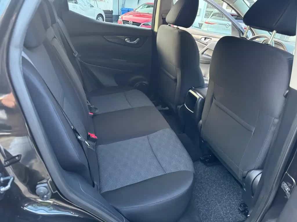Nissan Qashqai Acenta 1 Hand 04/2017-photo-16