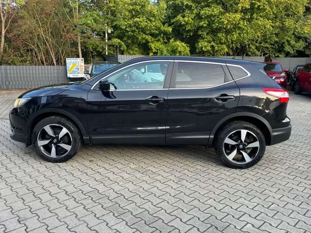 Nissan Qashqai Acenta 1 Hand 04/2017-photo-2