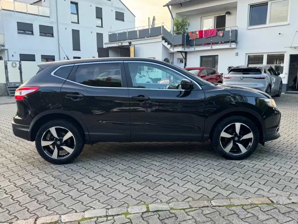 Nissan Qashqai Acenta 1 Hand 04/2017-photo-5