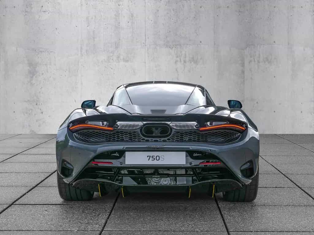 McLaren 750S Coupe MSO Contrast Pack, Bespoke, Lift null-photo-3