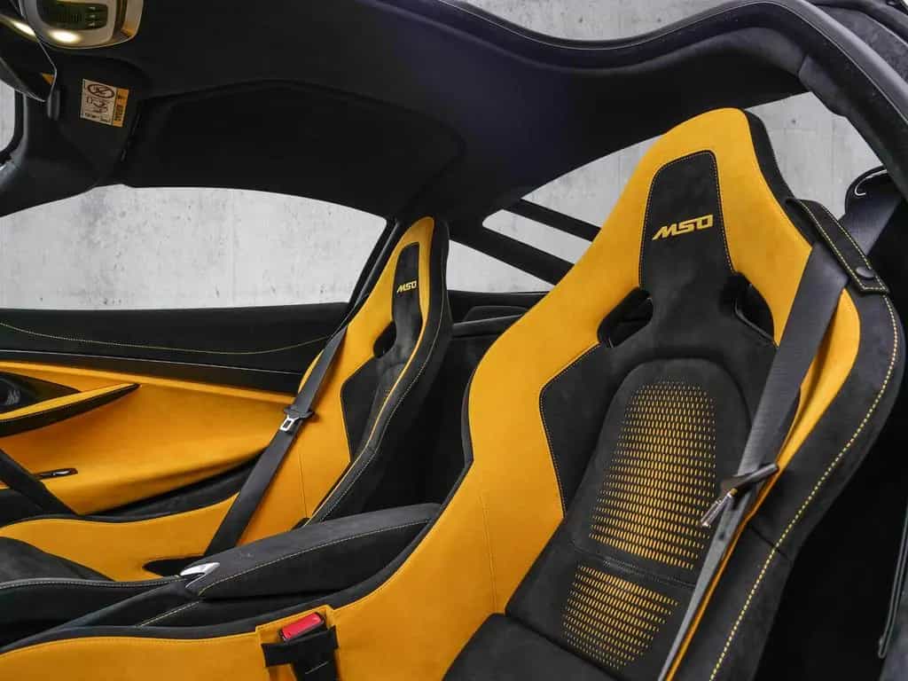 McLaren 750S Coupe MSO Contrast Pack, Bespoke, Lift null-photo-6