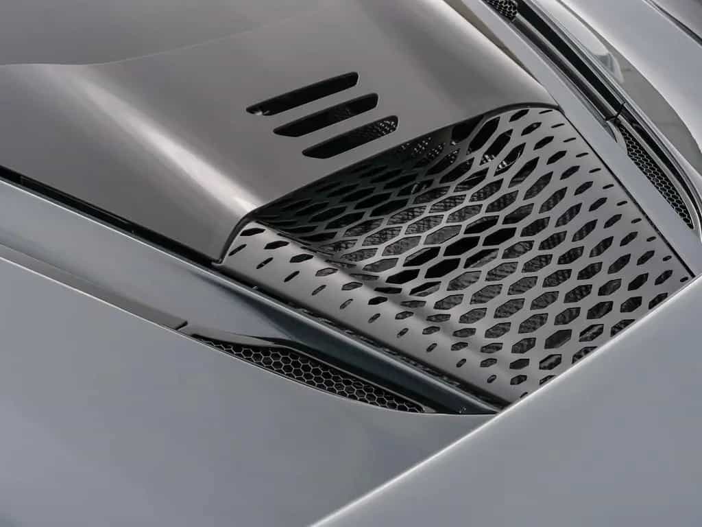 McLaren 750S Coupe MSO Contrast Pack, Bespoke, Lift null-photo-9