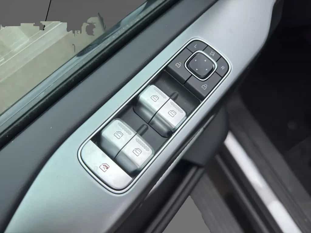 BAIC BJ40 PRO 4x4 8-Gang Automatik *Sofort verfügbar* null-photo-11