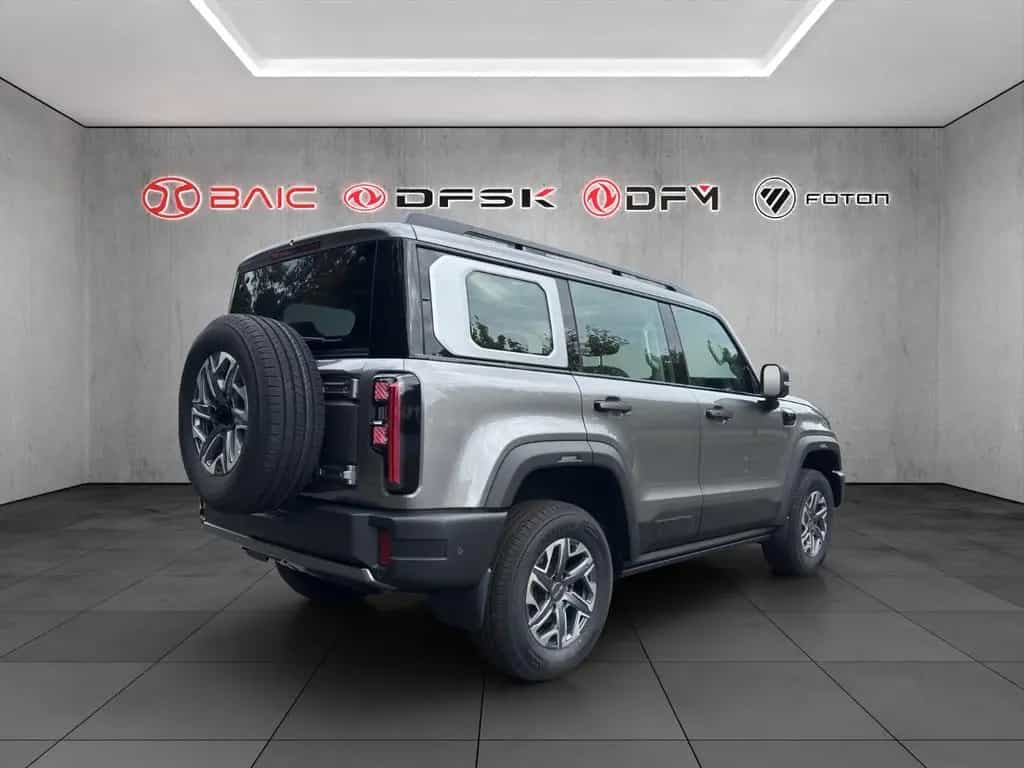 BAIC BJ40 PRO 4x4 8-Gang Automatik *Sofort verfügbar* null-photo-4