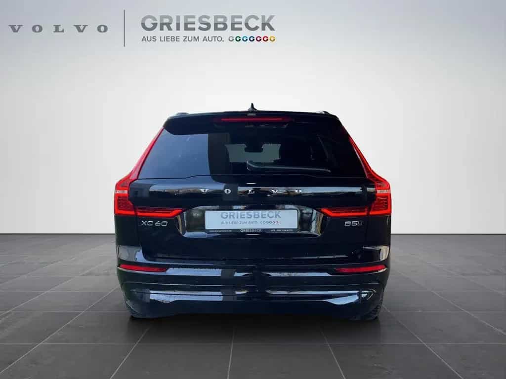 Volvo XC60 Core ACC+LED+Navi+SHZ+Winterp.+2xKlima 06/2024-photo-3