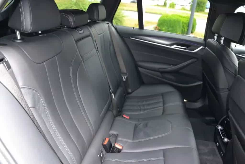 BMW 520 d xDrive Touring Aut.*M Sport Paket*HeadUp*AH 08/2020-photo-12