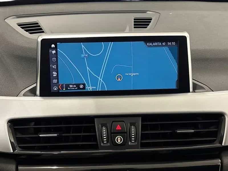 BMW X1 20 d Business Advantage xDrive Steptronic 01/2021-photo-10