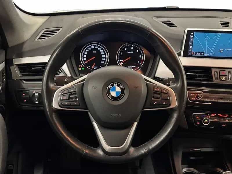 BMW X1 20 d Business Advantage xDrive Steptronic 01/2021-photo-3