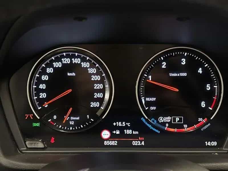 BMW X1 20 d Business Advantage xDrive Steptronic 01/2021-photo-4