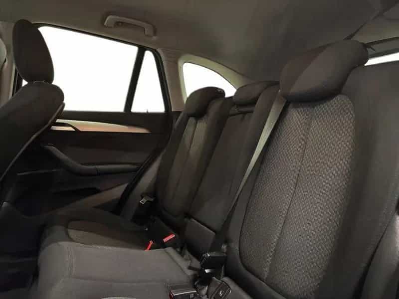 BMW X1 20 d Business Advantage xDrive Steptronic 01/2021-photo-6