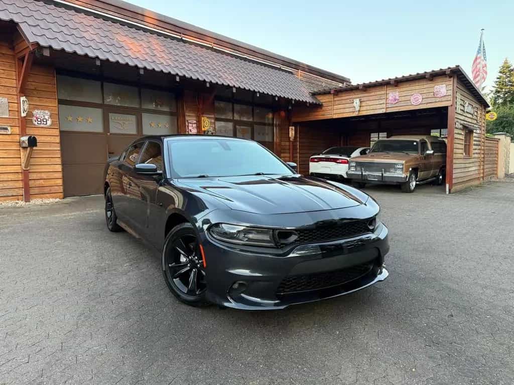 Dodge Charger SRT KIT*AUTO*LEDER*LED*PDC*PERFORMANCE*GARANTIE 10/2018-photo-11