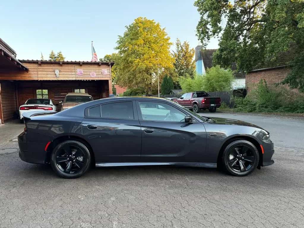 Dodge Charger SRT KIT*AUTO*LEDER*LED*PDC*PERFORMANCE*GARANTIE 10/2018-photo-16