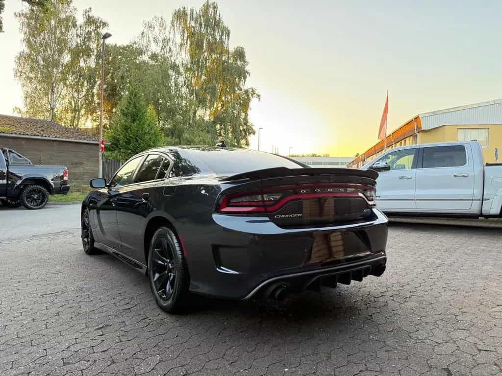 Dodge Charger SRT KIT*AUTO*LEDER*LED*PDC*PERFORMANCE*GARANTIE 10/2018-photo-26