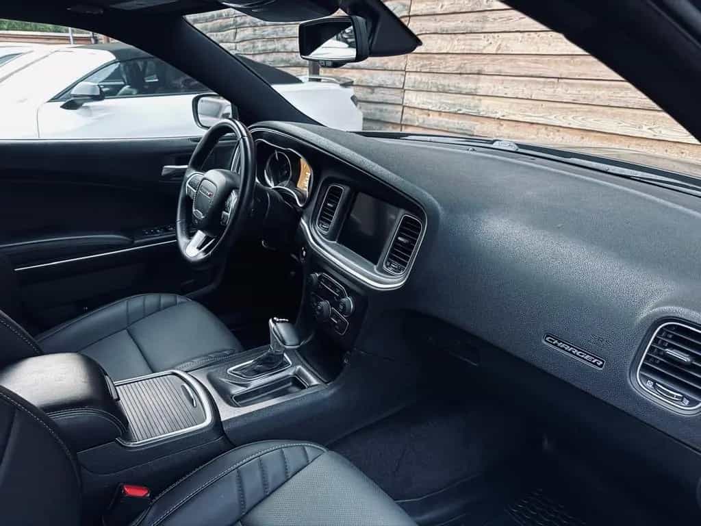 Dodge Charger SRT KIT*AUTO*LEDER*LED*PDC*PERFORMANCE*GARANTIE 10/2018-photo-41
