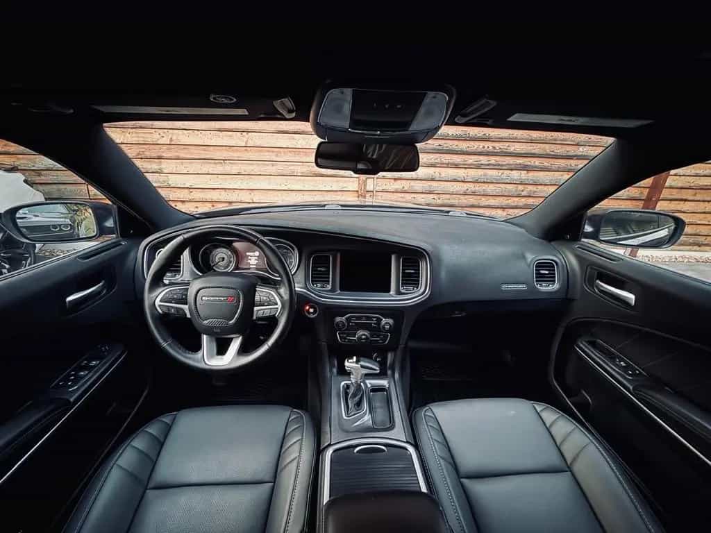 Dodge Charger SRT KIT*AUTO*LEDER*LED*PDC*PERFORMANCE*GARANTIE 10/2018-photo-43