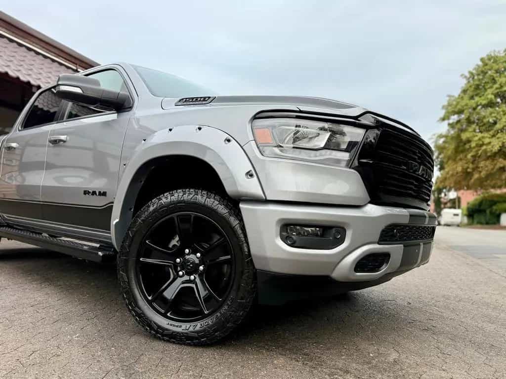 Dodge RAM SPORT*RAMBOX*5.7 V8*4X4*LIFT*AHK*OFFROAD*GARTIE 08/2021-photo-14