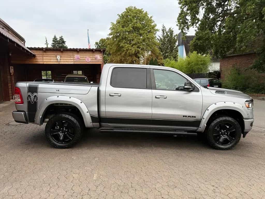 Dodge RAM SPORT*RAMBOX*5.7 V8*4X4*LIFT*AHK*OFFROAD*GARTIE 08/2021-photo-16