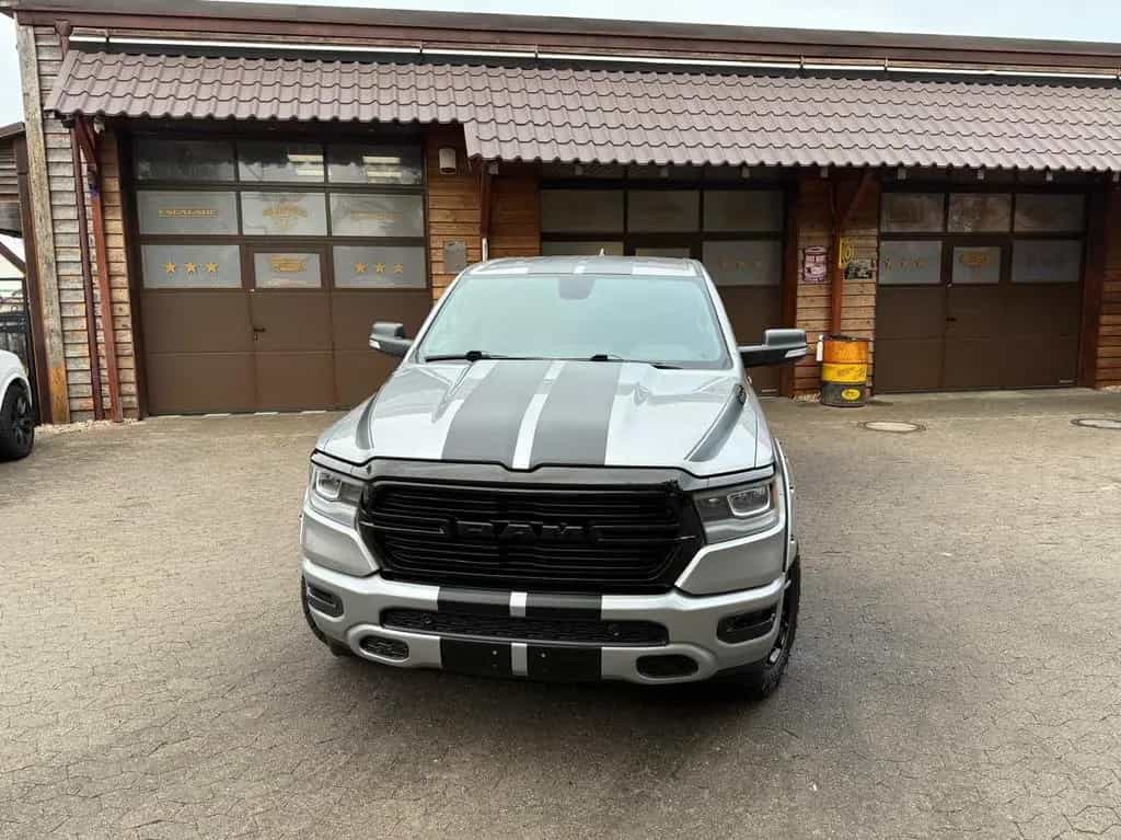 Dodge RAM SPORT*RAMBOX*5.7 V8*4X4*LIFT*AHK*OFFROAD*GARTIE 08/2021-photo-2