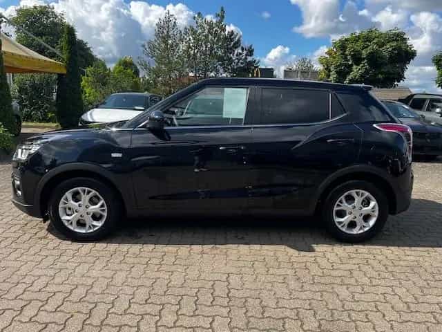 Ssangyong Tivoli MT AMBER 1,5 01/2025-photo-1