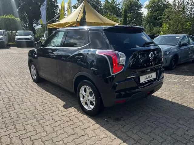 Ssangyong Tivoli MT AMBER 1,5 01/2025-photo-2