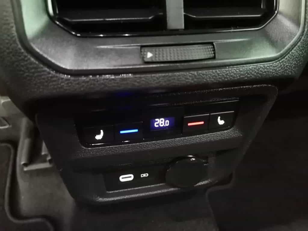 Seat Tarraco 1.5 TSI FR LED|RFK|AHK 10/2020-photo-10