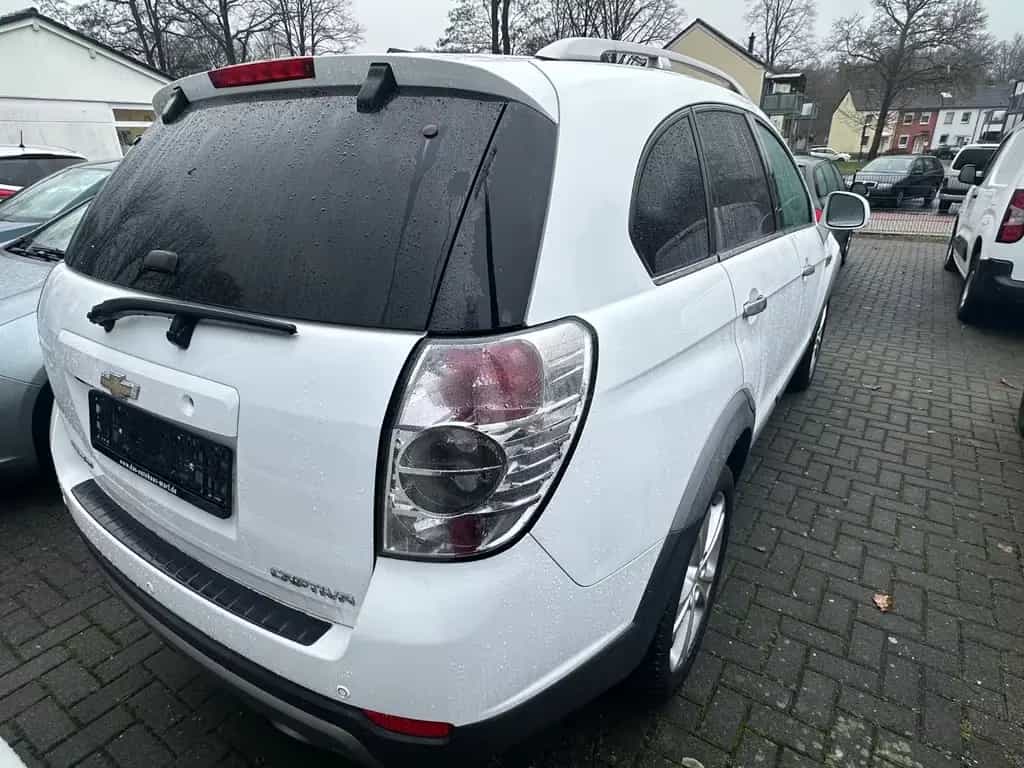 Chevrolet Captiva 2.2 D LTZ 4WD ^^^^7 SITZE ^^^^ EXPORT 02/2013-photo-16