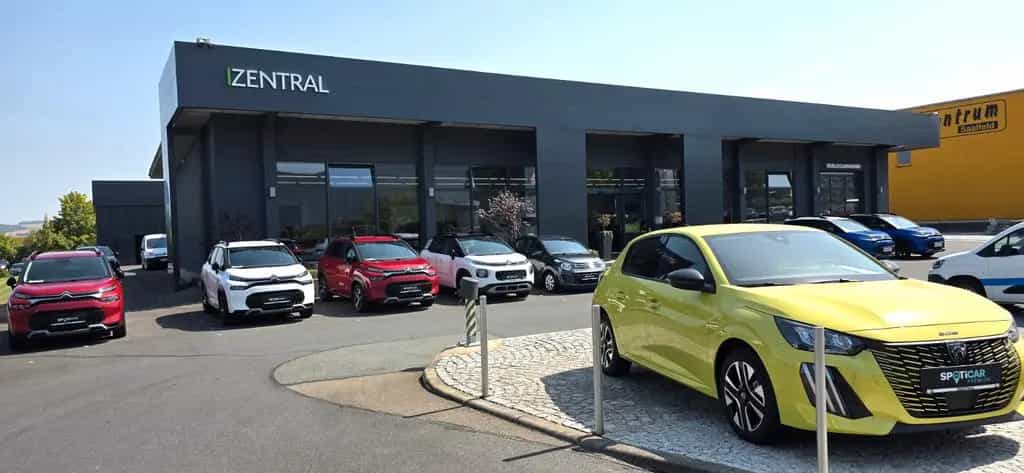 Citroën C3 Max PureTech 110  - LED NAVI R-Kamera Keyless 03/2024-photo-30