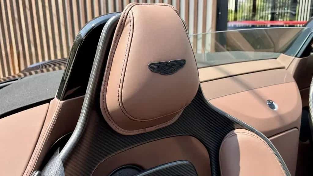 Aston Martin Vantage MARTIN Vantage Roadster 5.2 V12 auto 07/2023-photo-10