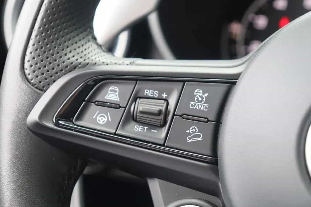 Alfa Romeo Stelvio 2.0T 280pk AWD Veloce Pano Pack Drive As 05/2022-photo-14