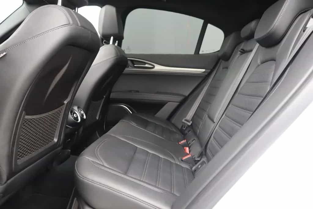 Alfa Romeo Stelvio 2.0T 280pk AWD Veloce Pano Pack Drive As 05/2022-photo-6