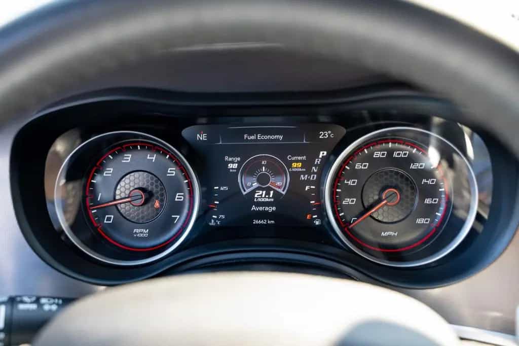 Dodge Charger 6.4 SP-392/ACC/H&K/NAVI/TOTW/20/VOLL 12/2022-photo-22