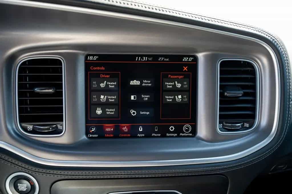 Dodge Charger 6.4 SP-392/ACC/H&K/NAVI/TOTW/20/VOLL 12/2022-photo-25