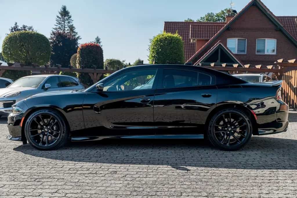Dodge Charger 6.4 SP-392/ACC/H&K/NAVI/TOTW/20/VOLL 12/2022-photo-3