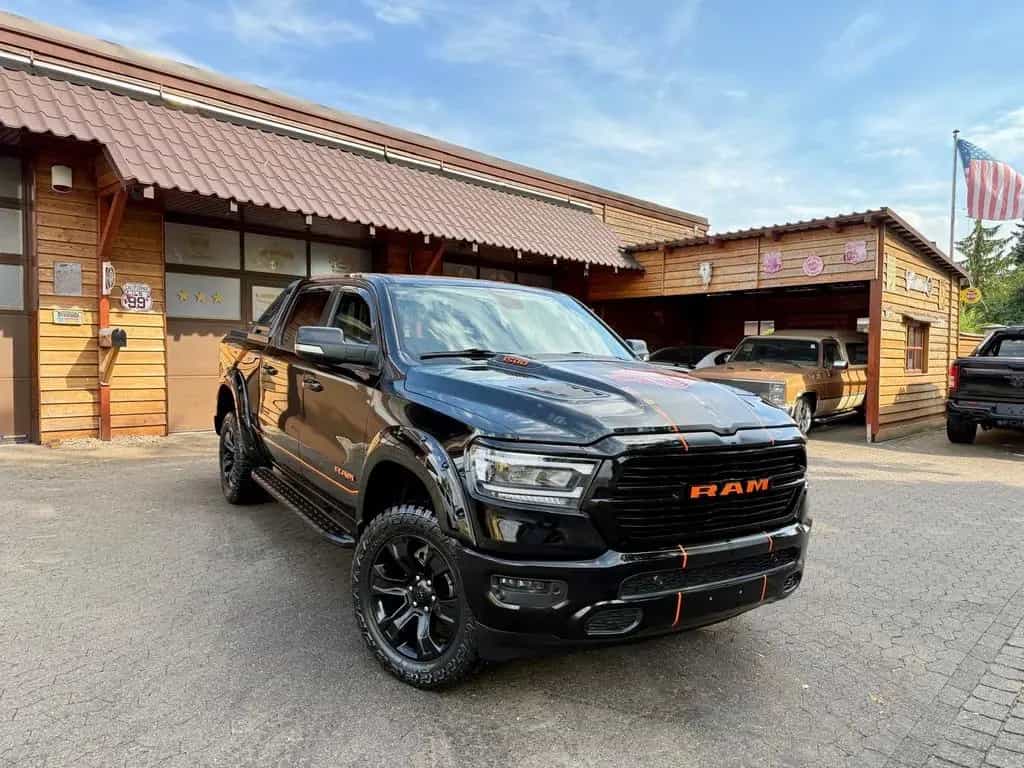Dodge RAM V8*OFFROAD*LIFT*BÜGEL*LED*4X4*NAVI*AHK*GARANTIE 12/2021-photo-11