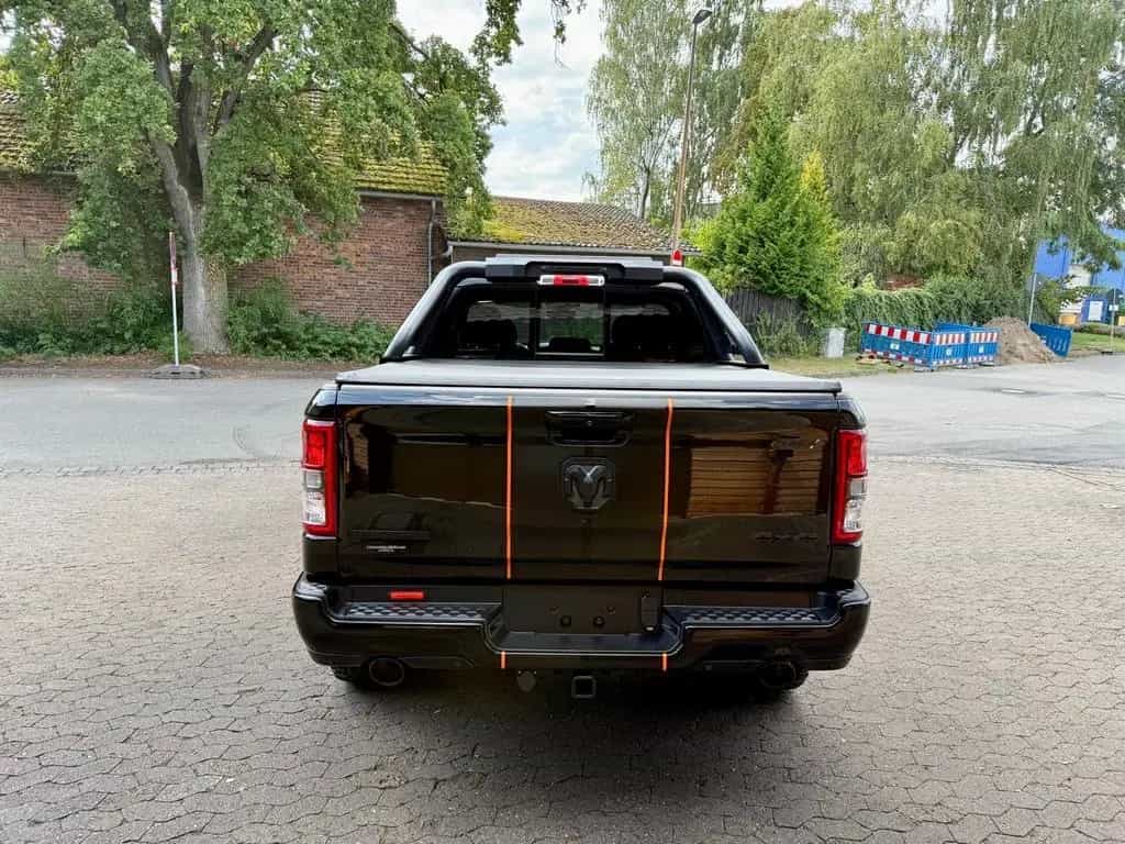 Dodge RAM V8*OFFROAD*LIFT*BÜGEL*LED*4X4*NAVI*AHK*GARANTIE 12/2021-photo-23