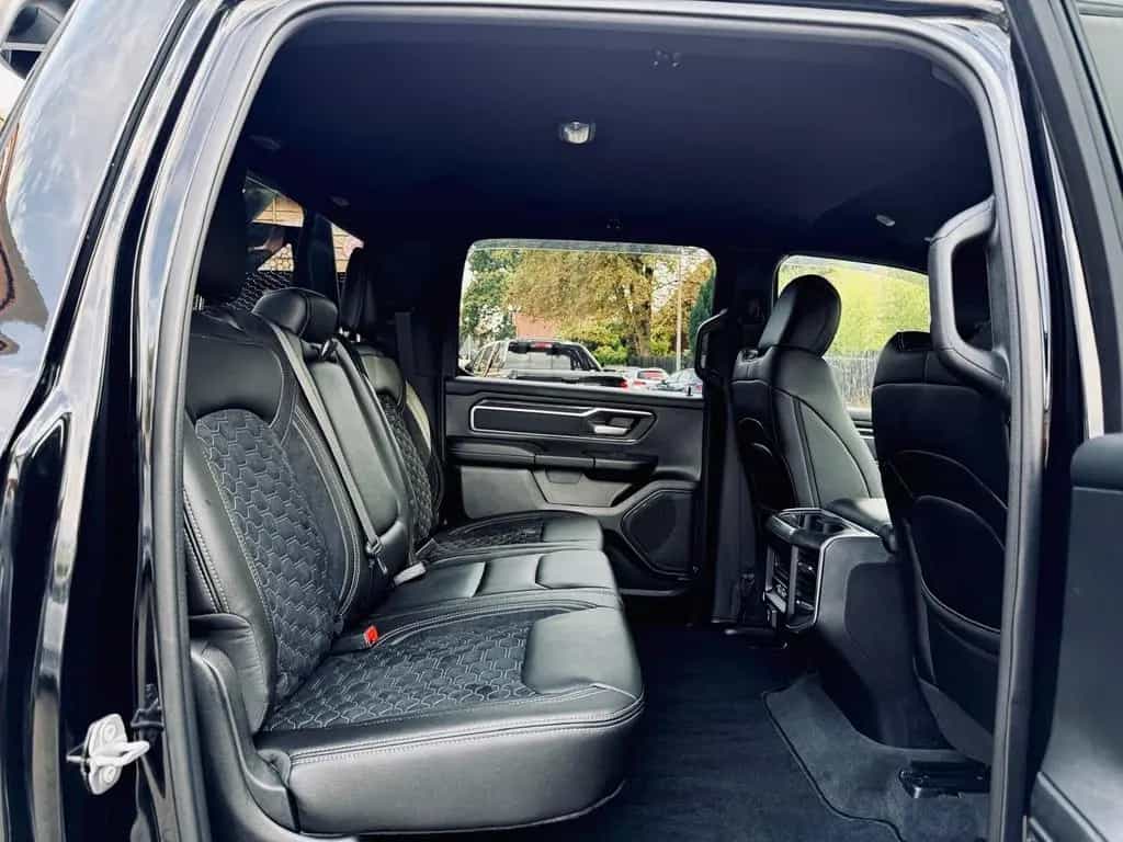 Dodge RAM V8*OFFROAD*LIFT*BÜGEL*LED*4X4*NAVI*AHK*GARANTIE 12/2021-photo-38