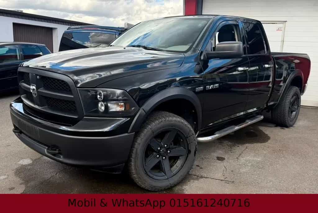 Dodge RAM 5.7 HEMI 64Tkm/DAB/Leder 04/2012-photo-0