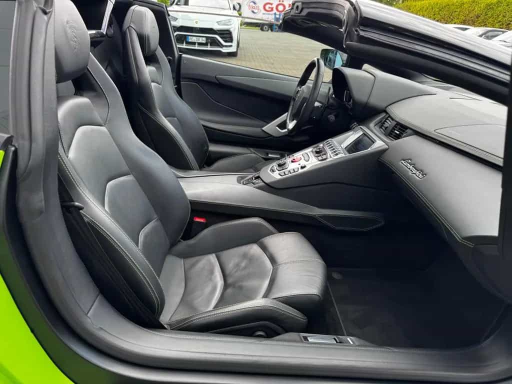 Lamborghini Aventador LP 700-4 Roadster VERDE ITHACA GRÜN 07/2015-photo-20