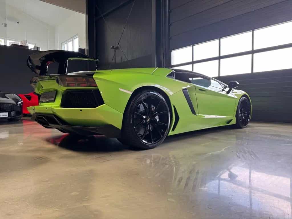 Lamborghini Aventador LP 700-4 Roadster VERDE ITHACA GRÜN 07/2015-photo-23