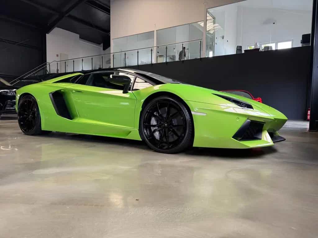 Lamborghini Aventador LP 700-4 Roadster VERDE ITHACA GRÜN 07/2015-photo-26