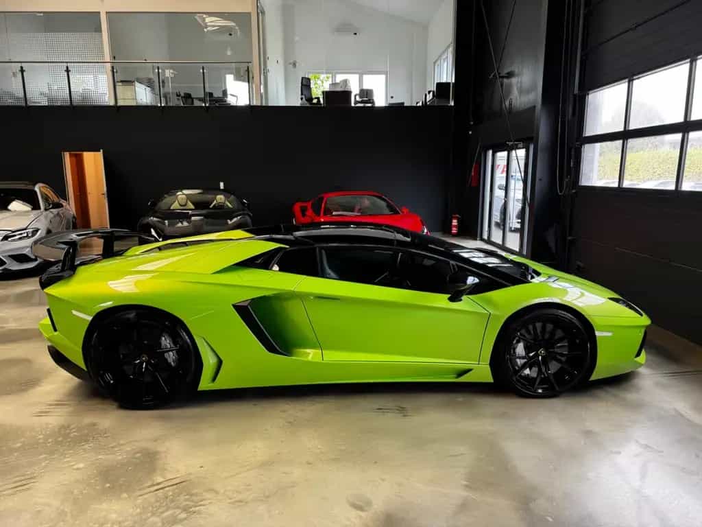 Lamborghini Aventador LP 700-4 Roadster VERDE ITHACA GRÜN 07/2015-photo-5